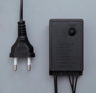 Гирлянда «Нить» 10 м, IP44, тёмная нить, 100 LED, свечение фиолетовое, 8 режимов, 220 В